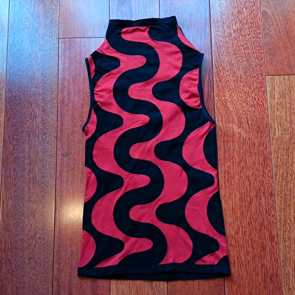 Wavy Mockneck